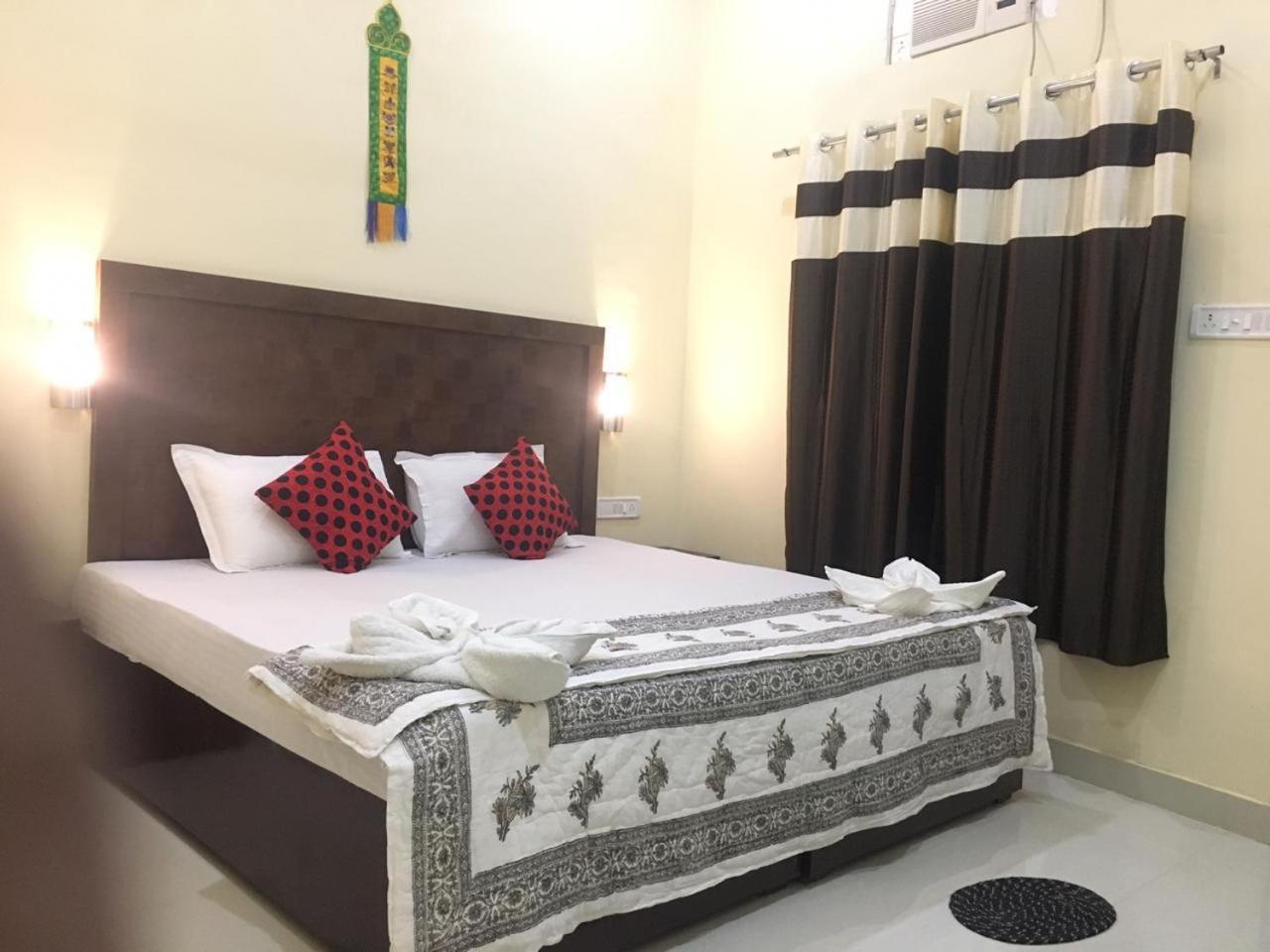 The Highvill Home Stay Khajurāho المظهر الخارجي الصورة