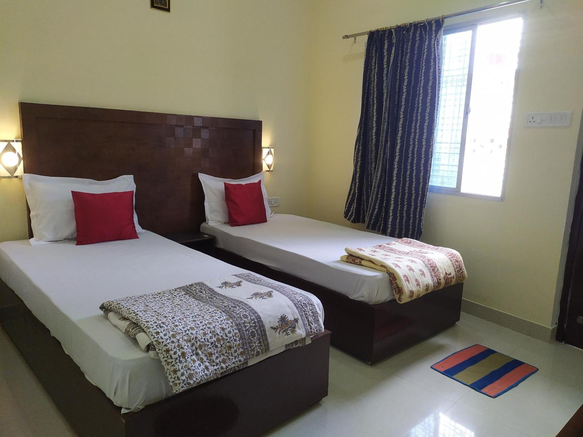 The Highvill Home Stay Khajurāho الغرفة الصورة