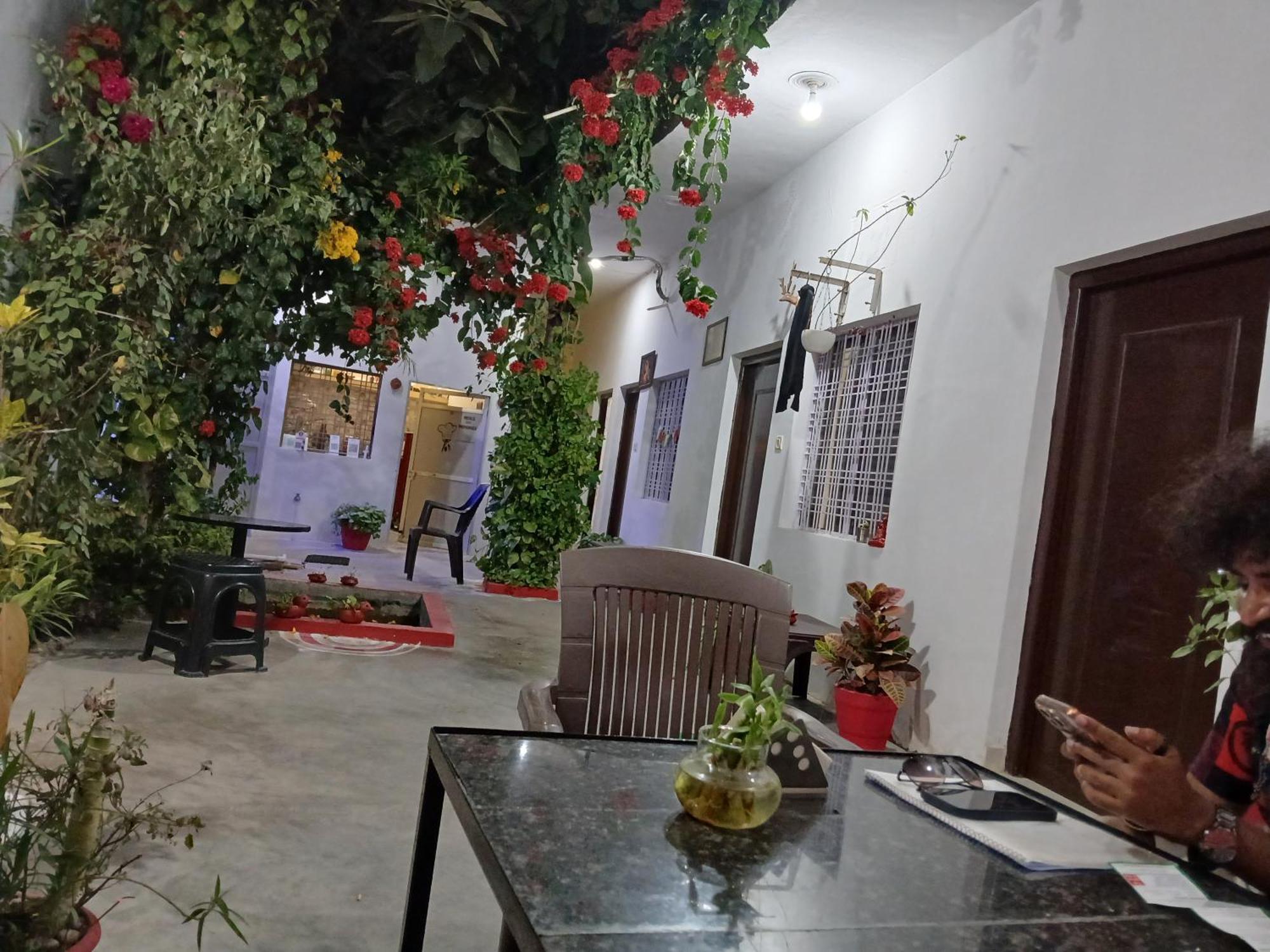 The Highvill Home Stay Khajurāho المظهر الخارجي الصورة